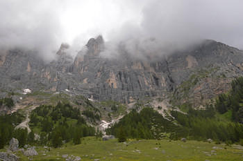 Массив Мармолада (3342м) в Доломитовых Альпах