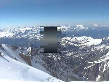 На вершине Монблана (4810 м)